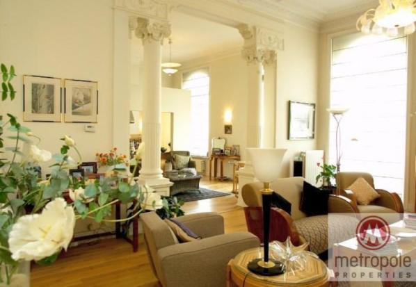 Grand place appartement standing 2 chambres 260m 5190131426902349917
